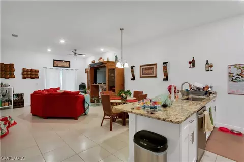 3326-3328 Santa Barbara Blvd, Cape Coral, FL 33914