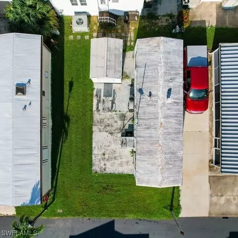 16310 Neptune Ln, Fort Myers, FL 33908
