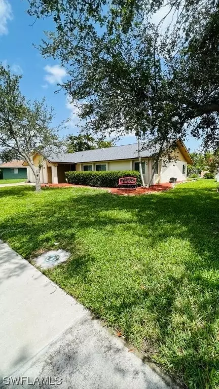 6365 Furman Blvd, Fort Myers, FL 33919
