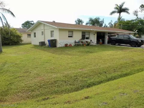970-972 Oleander Ave, Fort Myers, FL 33916