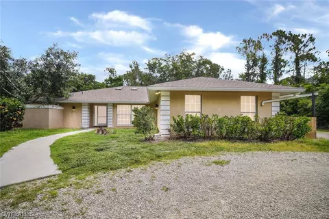 3511 17th Ave SW, Naples, FL 34117