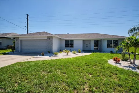 4200 Santa Barbara Blvd, Cape Coral, FL 33914
