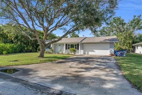 757 Wilson Ave, Fort Myers, FL 33919