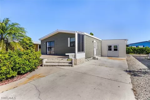 4938 Mullette Ln, Saint James City, FL 33956