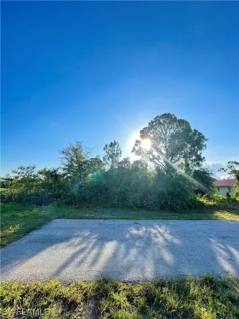 2908 Xelda Ave S, Lehigh Acres, FL 33976