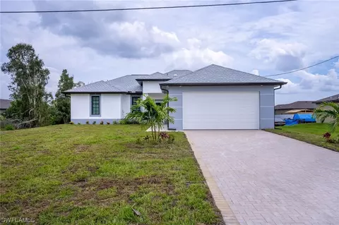 256 Blackstone Dr, Fort Myers, FL 33913