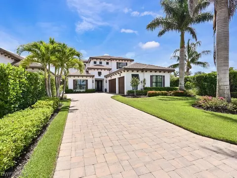 17457 Via Lugano Ct, Miromar Lakes, FL 33913