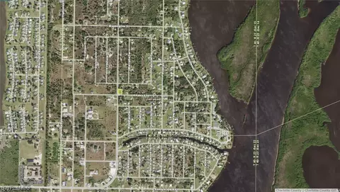 2402 Broadpoint Dr, Punta Gorda, FL 33983 photo 3