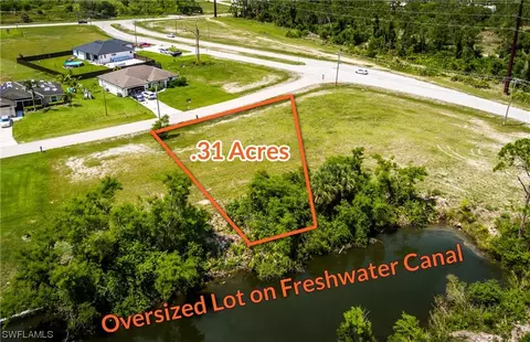 803 NE 32nd Ter, Cape Coral, FL 33909