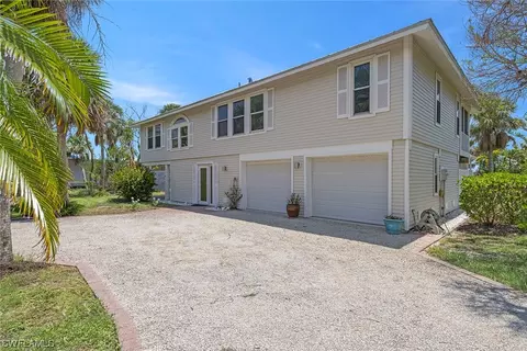 1835 Farm Trl, Sanibel, FL 33957