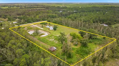 12700 Shawnee Rd, Fort Myers, FL 33913