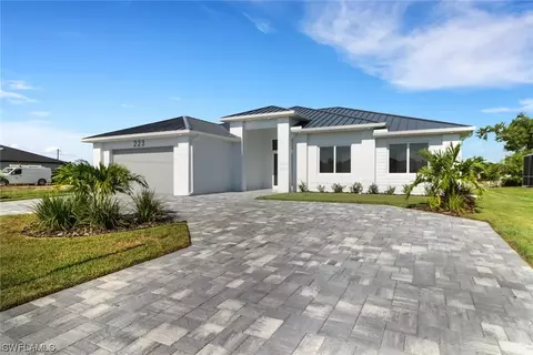 129 Cultural Park Blvd N, Cape Coral, FL 33909