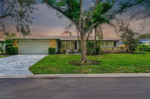 9951 Cypress Lake Dr, Fort Myers, FL 33919
