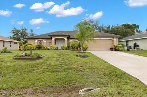 1819 Tomaso Ave, Lehigh Acres, FL 33972