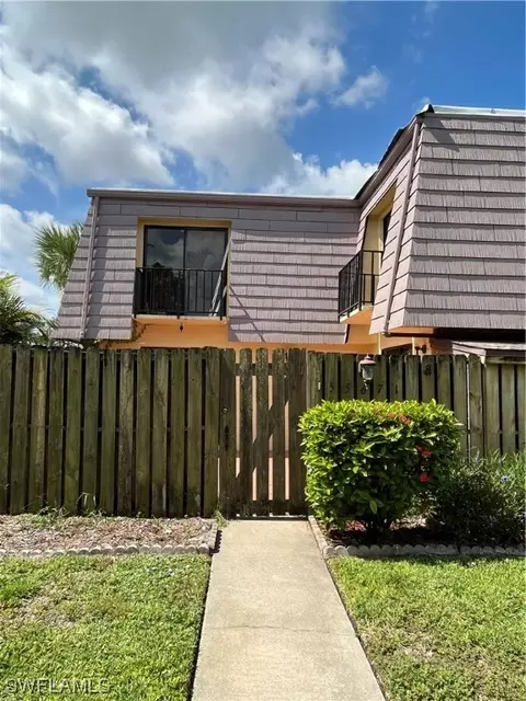 5567 Malt Dr #1, Fort Myers, FL 33907