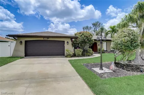 4216 SE 2nd Ave, Cape Coral, FL 33904