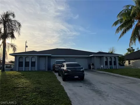 223-225 SE 23rd Pl, Cape Coral, FL 33990