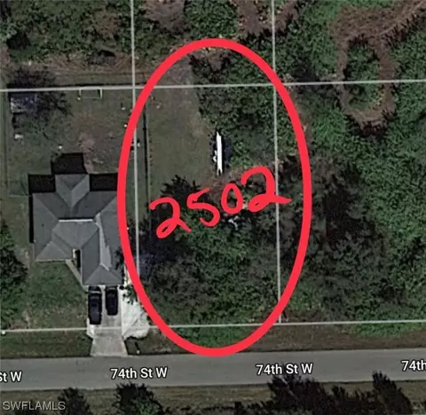 2502 74th St W, Lehigh Acres, FL 33971