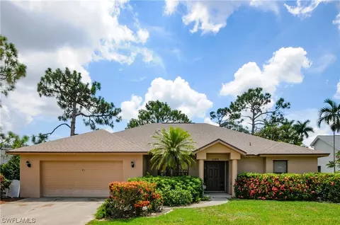 22619 Forest View Dr, Estero, FL 33928