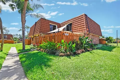 144 Park Shore Cir #2, Fort Myers, FL 33901