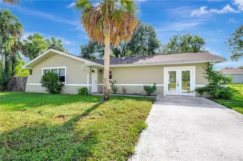 2321 Thurlow St, Alva, FL 33920