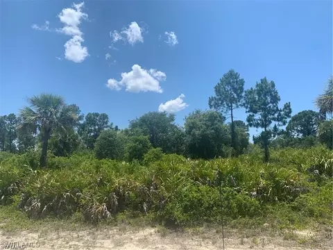 650648 S Vasser, Lehigh Acres, FL 33974