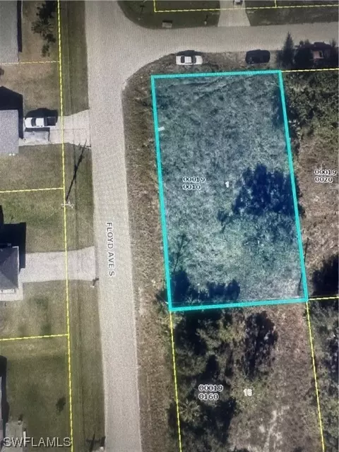 4315 9th St SW, Lehigh Acres, FL 33976