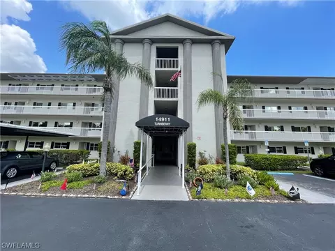 14911 Hole In 1 Cir #PH6, Fort Myers, FL 33919