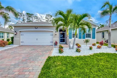 3085 Amadora Cir, Cape Coral, FL 33909