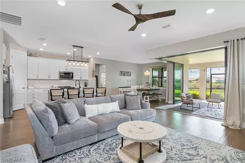 19605 Utopia Ln, Estero, FL 33928