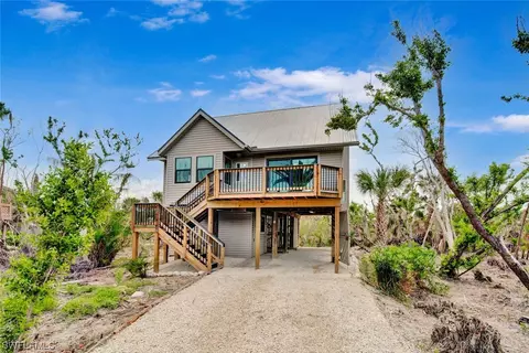 4263 Gulf Pines Dr, Sanibel, FL 33957