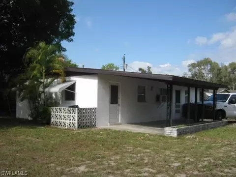 1742 Palm Dr, Fort Myers, FL 33907