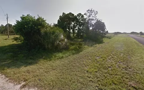 841 Bianca Ave S, Lehigh Acres, FL 33974