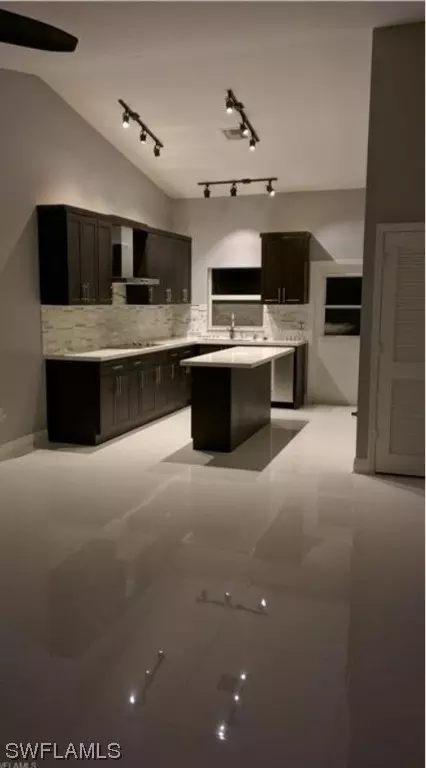 7292-7296 Pebble Beach Rd, Fort Myers, FL 33967