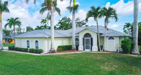 206 SW 42nd Ter, Cape Coral, FL 33914