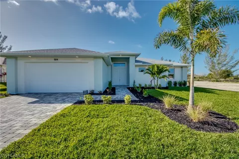 1212 NW 4th St, Cape Coral, FL 33993