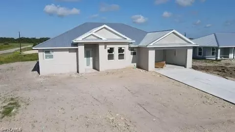 532 David Cir, Labelle, FL 33935