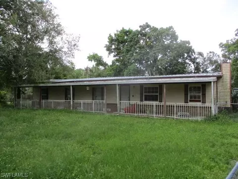 6840 Marna Ln, North Fort Myers, FL 33917