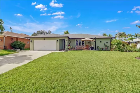 134 SE 43rd Ln, Cape Coral, FL 33904