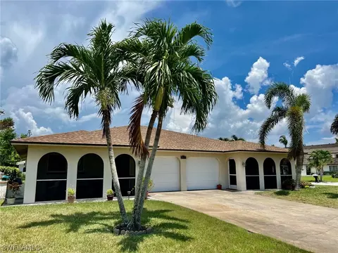 4949 Viceroy Ct, Cape Coral, FL 33904