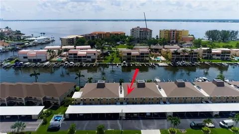 4017 SE 19th Pl #203, Cape Coral, FL 33904