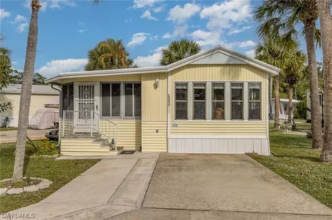 10844 Ani Cir, Estero, FL 33928