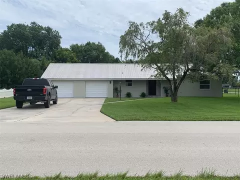 339 Esperanza Ave, Clewiston, FL 33440 photo 2