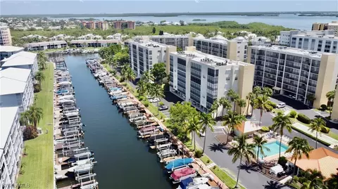 4491 Bay Beach Ln #132, Fort Myers Beach, FL 33931