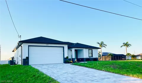 2301 NW 7th St, Cape Coral, FL 33993