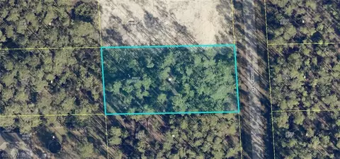 2119 Columbus Ave, Alva, FL 33920