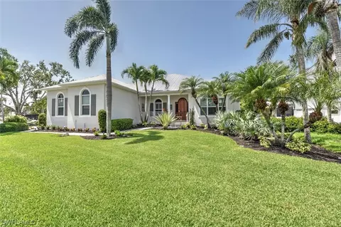 6130 Tidewater Island Cir, Fort Myers, FL 33908