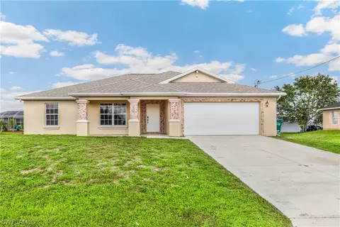 1326 NE 2nd Ave, Cape Coral, FL 33909