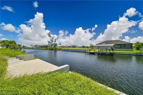 1427 Old Burnt Store Rd N, Cape Coral, FL 33993