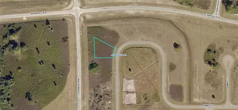 9033 Bamboo Cir, Labelle, FL 33935 photo 2